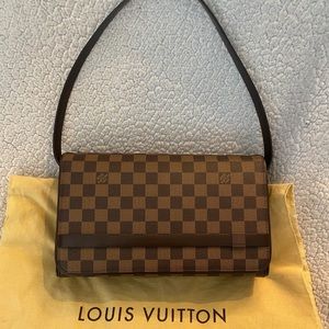 Louis Vuitton Damier Ebene Tribeca long